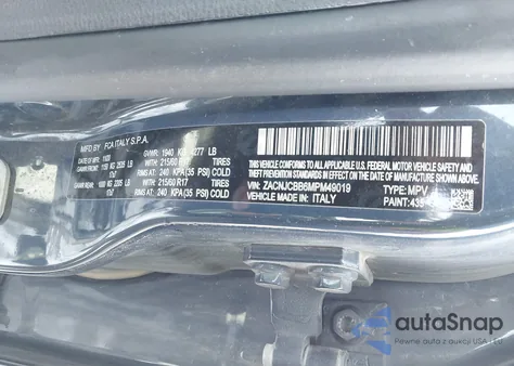 2021 Jeep Renegade Latitude Fwd z USA, uszkodzony, nr VIN ZACNJCBB6MPM49019